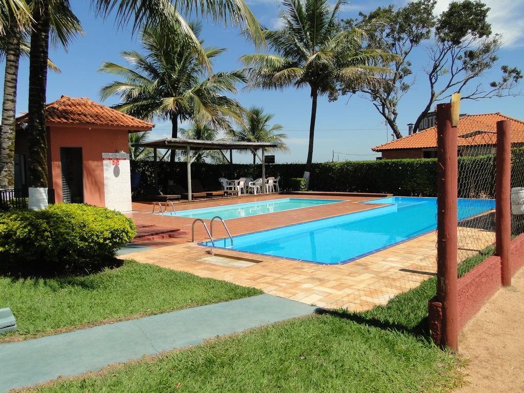 Hotel Pousada Vale do Sol em Pompéia Esterno foto