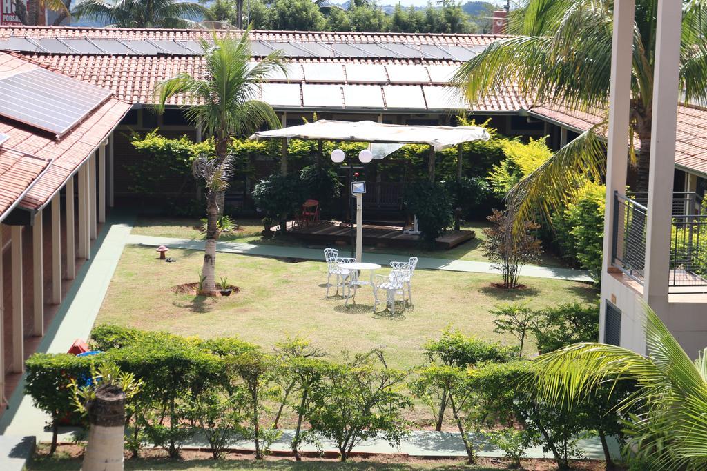 Hotel Pousada Vale do Sol em Pompéia Esterno foto